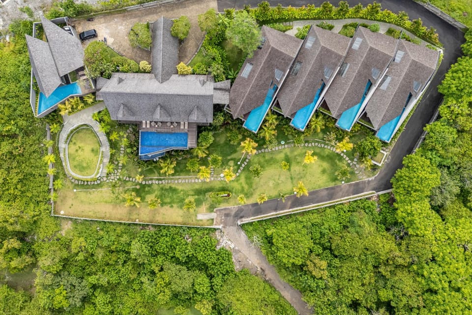 Property building, Day, Massage, Spa and wellness centre/facilities, Seating area, Sea view, Sea view, Area and facilities, Swimming pool, Breakfast, Sunrise, Sunset