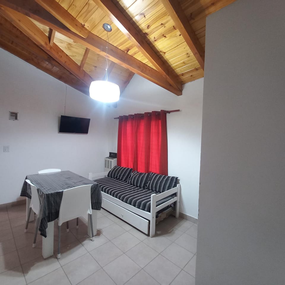 Cabañas Pailalen-Planta alta House in Esquel