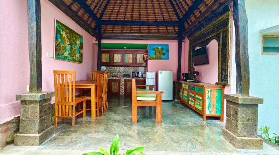 Balcony/Terrace, Kitchen or kitchenette, Living room, Dining area
