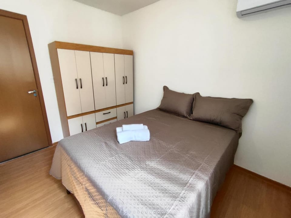 Bed, Photo of the whole room, Bedroom, Swimming pool, towels, wardrobe
