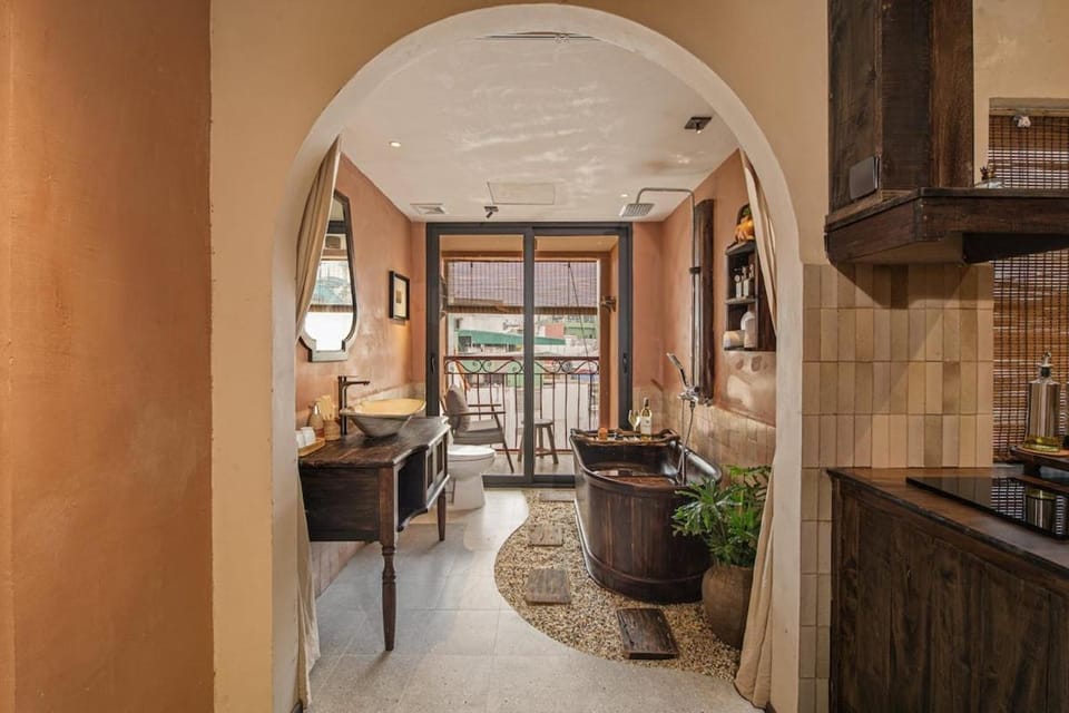 Bathroom, Bath