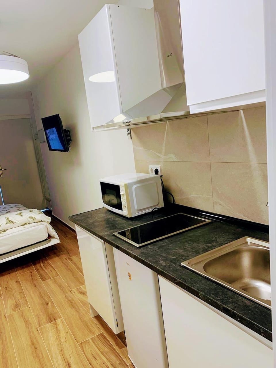 El Duque de Barajas Capsule hotel in Madrid