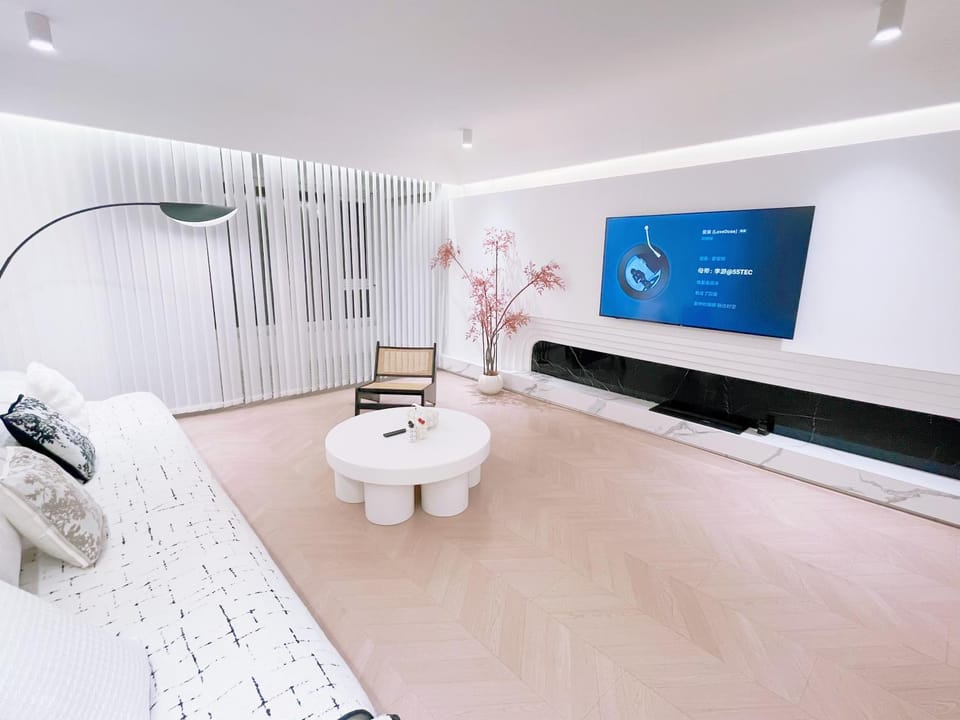 ClOUD RESIDENCE-4BR-near the people square&xintiandi Apartment in Shanghai