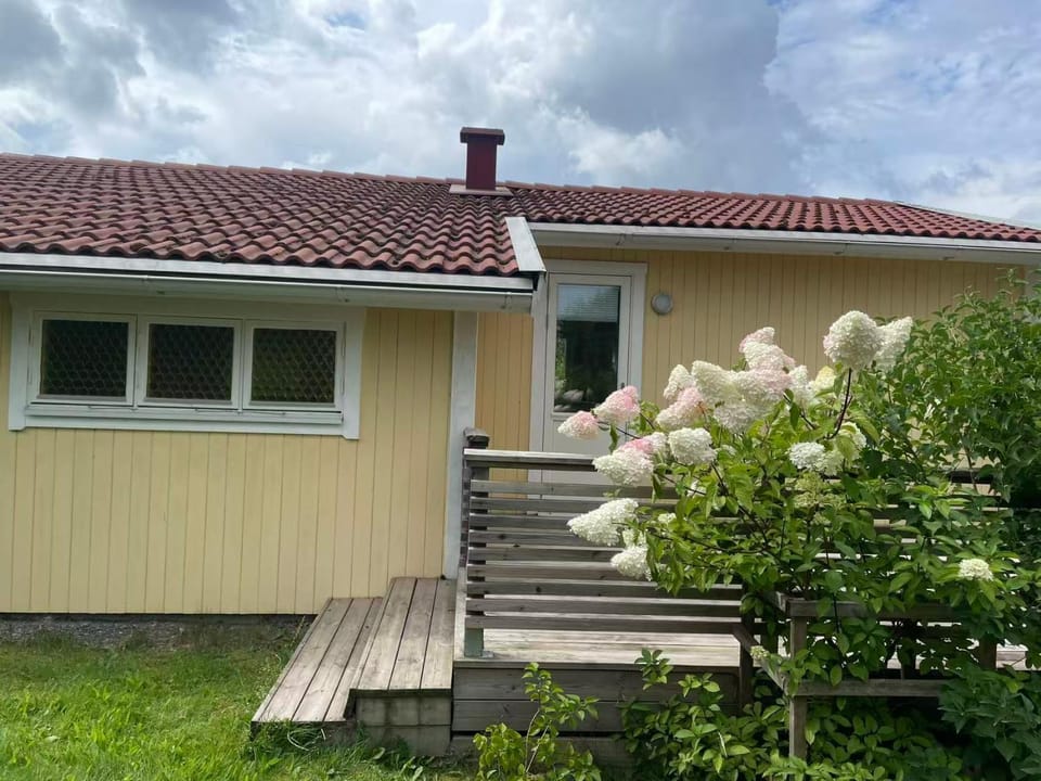 Charmig Villa bredvid sjön Örlen Villa in Västra Götaland County