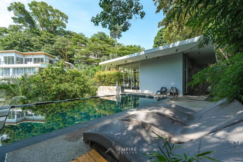 Cozy Apartment with Pools Near the Beach Apartment in Kamala