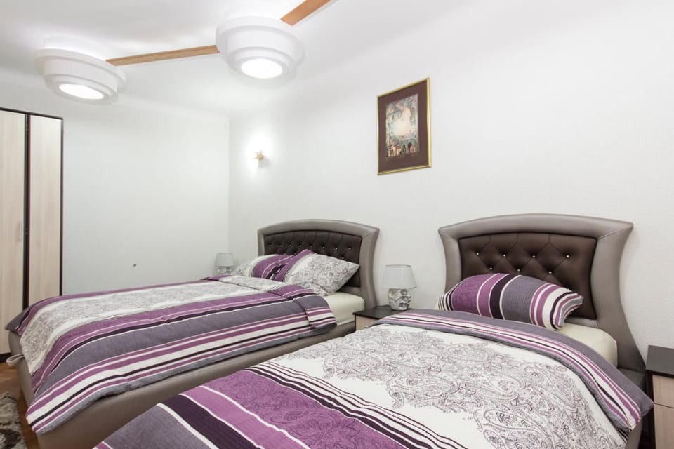 TV and multimedia, Bedroom