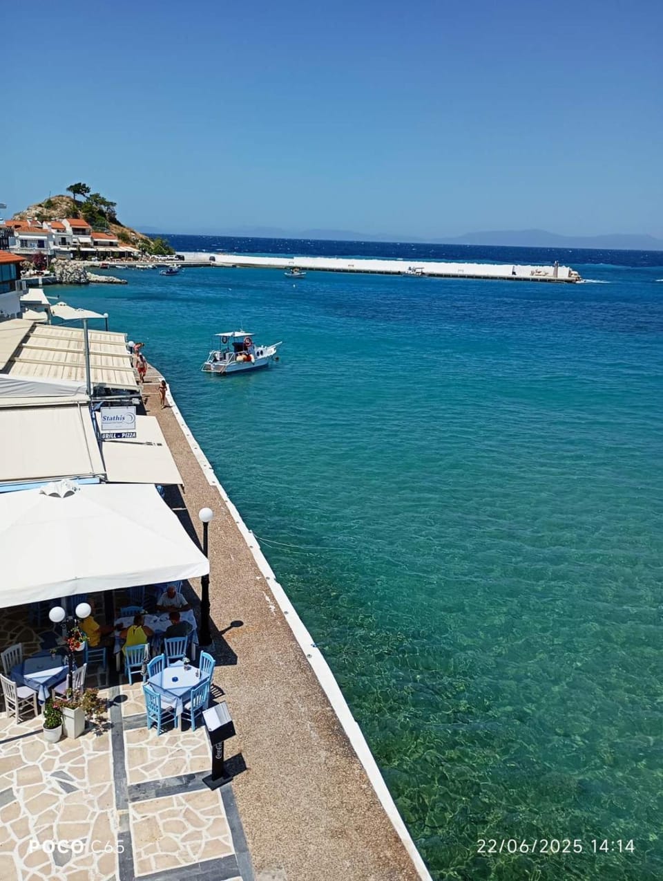 Θέα Apartment in Samos, Greece