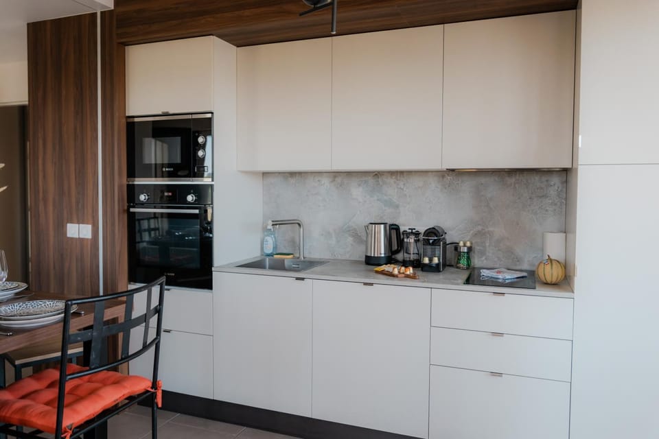 Kitchen or kitchenette, Dining area, stove, kitchen