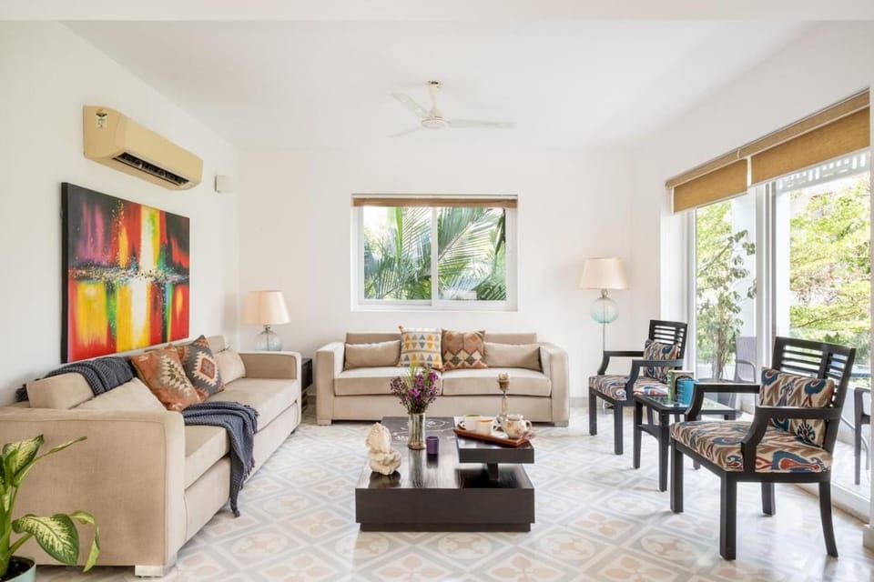 Living room, air conditioner