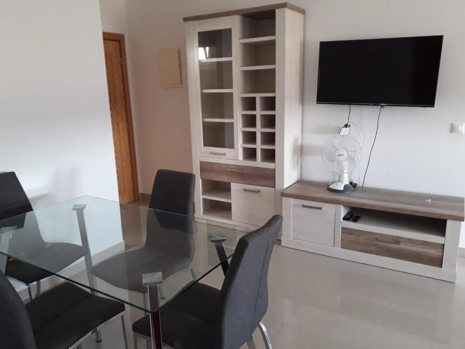Appartement neuf, lumineux et calme, entièrement meublé Apartment in Tangier