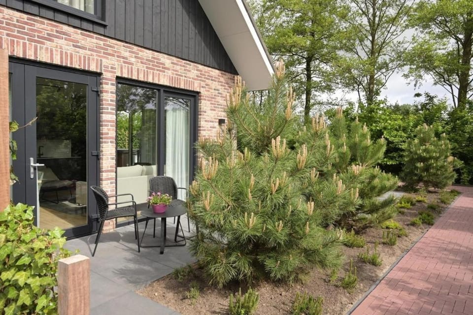 Heide Hoeve Corner House with Hot tub | 6 persons House in Gelderland, Netherlands