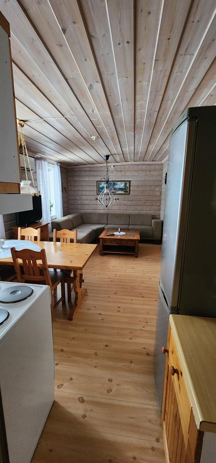 Communal lounge/ TV room, Kitchen or kitchenette, Living room