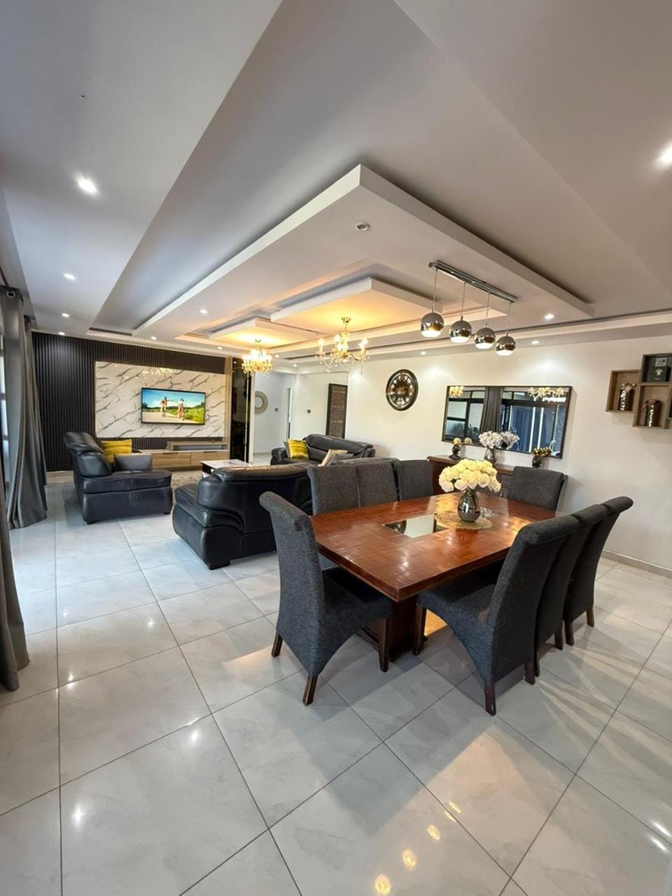 Communal lounge/ TV room, TV and multimedia, Living room