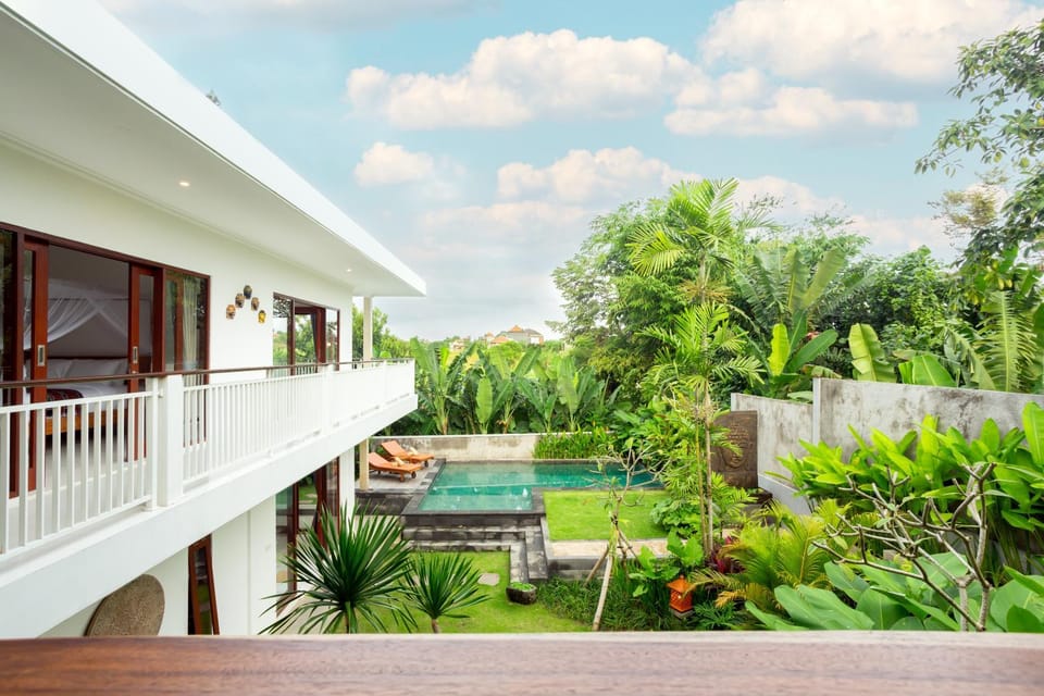 Natural landscape, Garden, Balcony/Terrace, Swimming pool