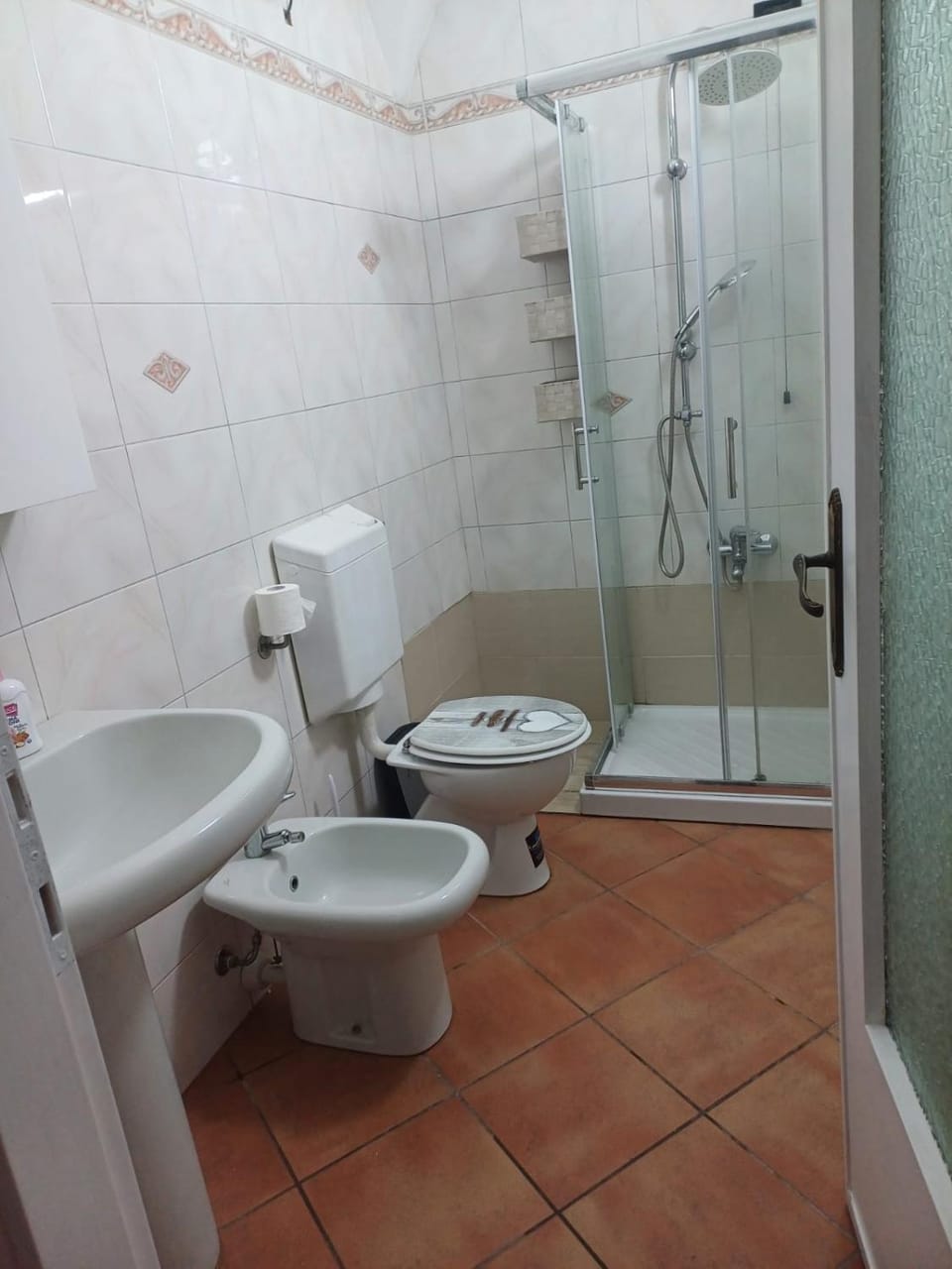 Shower, Toilet, Bathroom, bidet