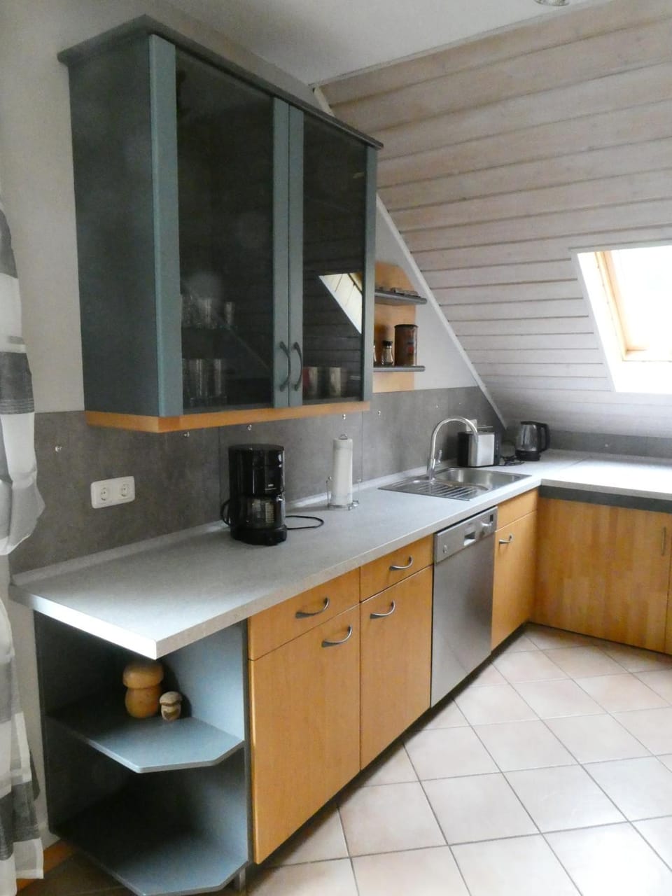 Property building, Kitchen or kitchenette, Living room