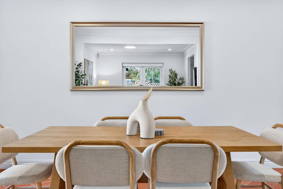 Modern Character Home in Mount Lawley Walk to Cafes Bars and Culture House in Perth