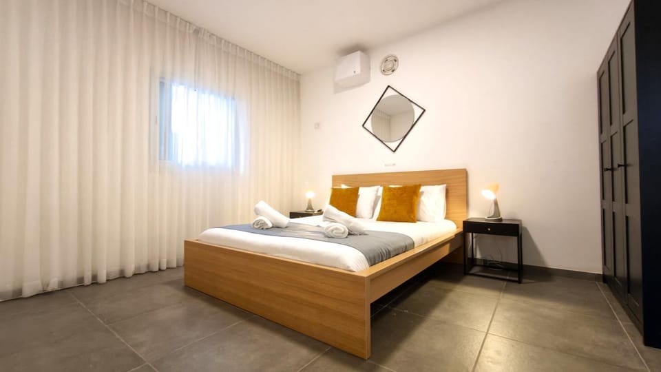 סי כנרת- דירות עם בריכה פרטית מבית בלו מגדל Apartment in North District