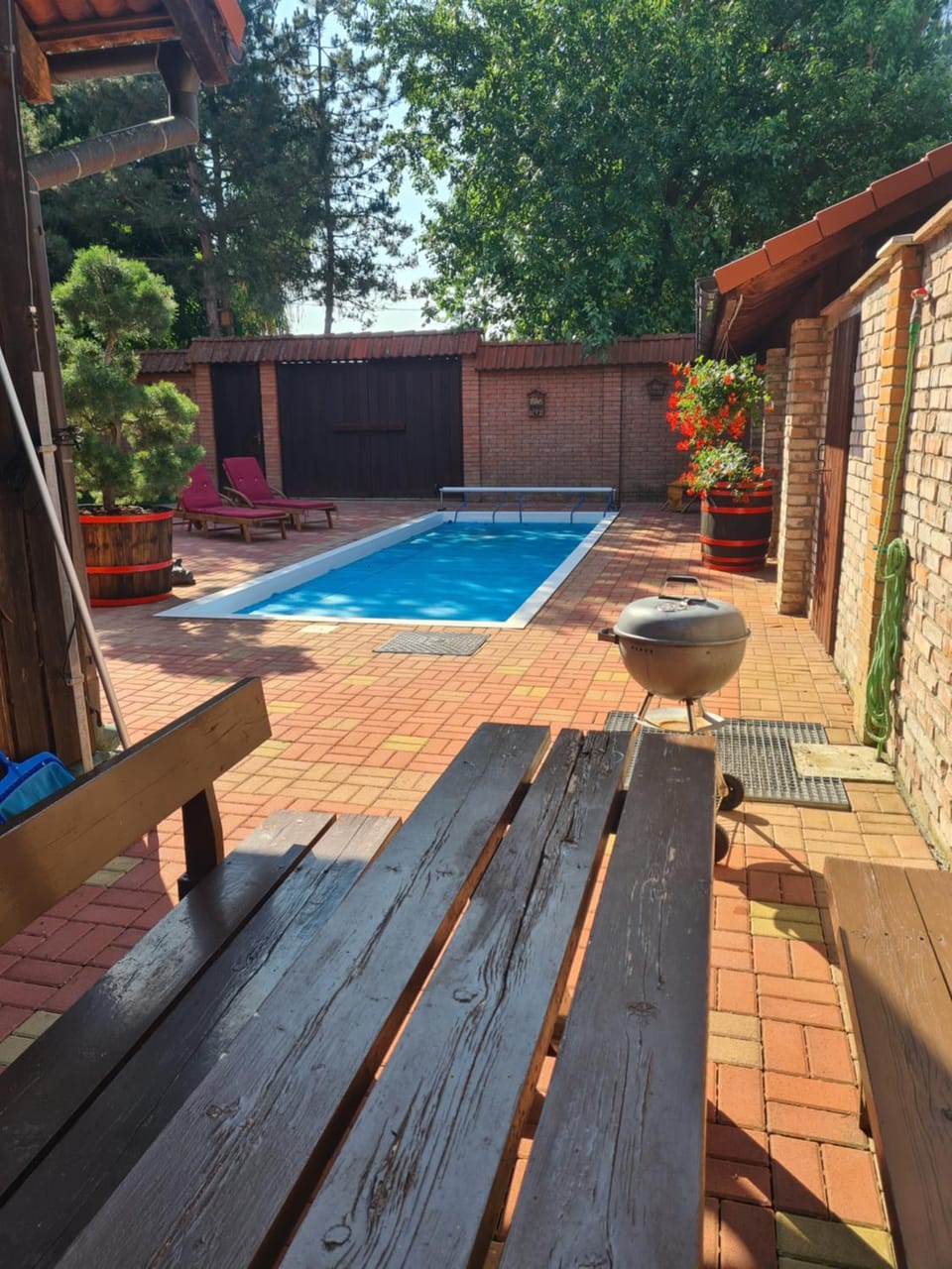 Pool view, Swimming pool