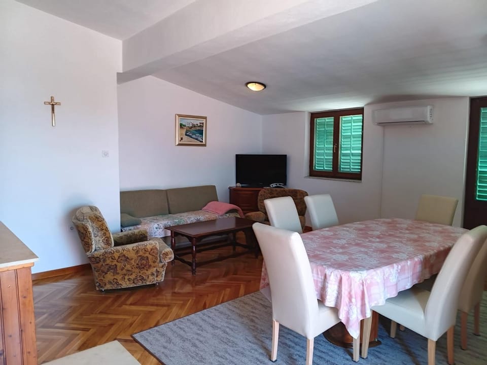 Blažo Apartment in Zadar County