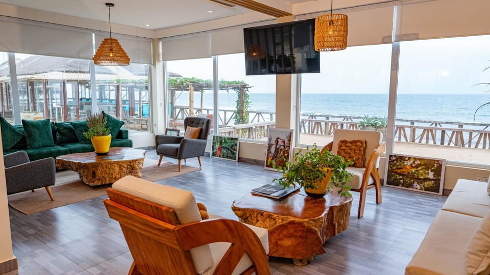Lobby or reception, Sea view