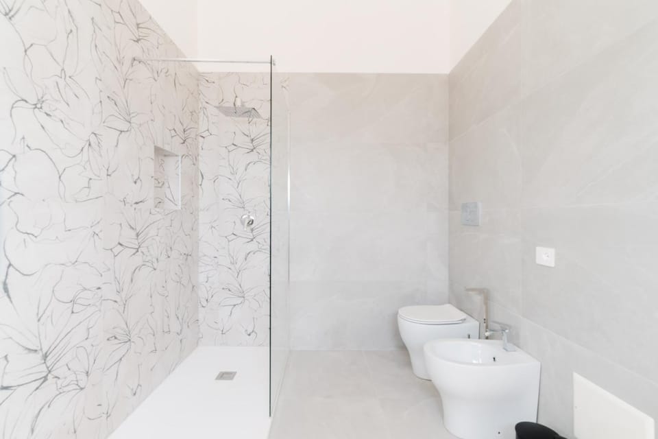 Shower, Toilet, Bathroom, bidet
