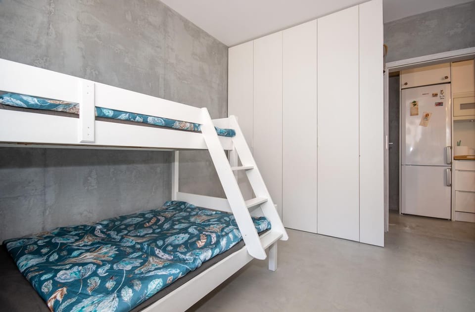 Bed, Bedroom, wardrobe