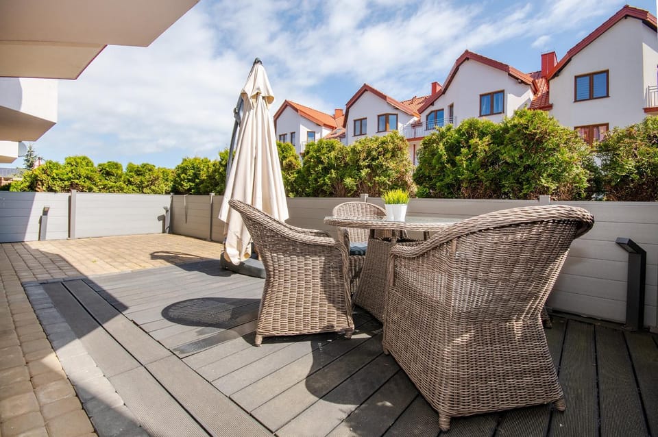 Patio, Garden, Balcony/Terrace, Garden view
