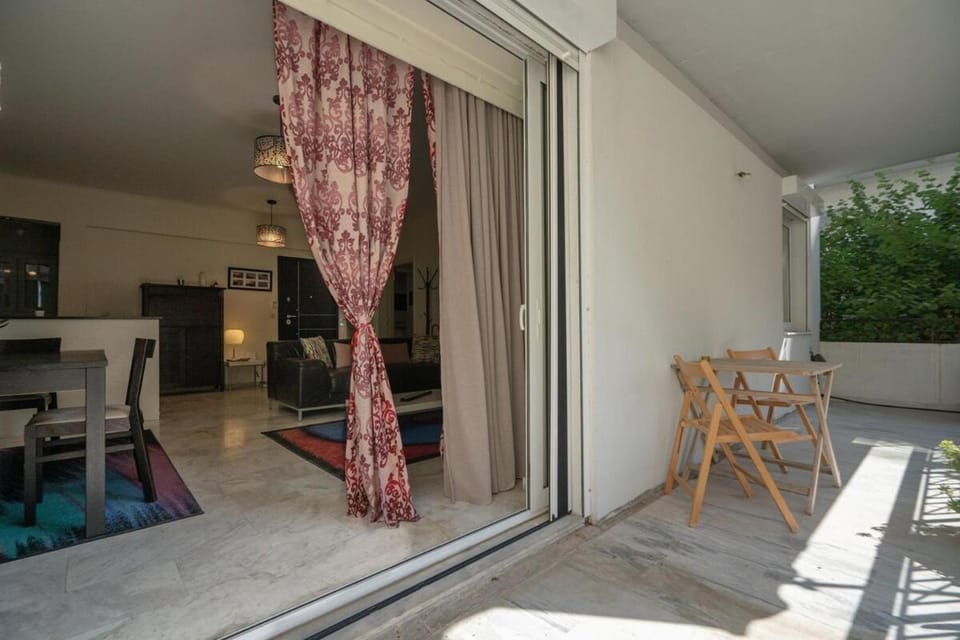 Chic 2-Bdrm Oasis in Pangrati by ΜΡS Apartment in Athens