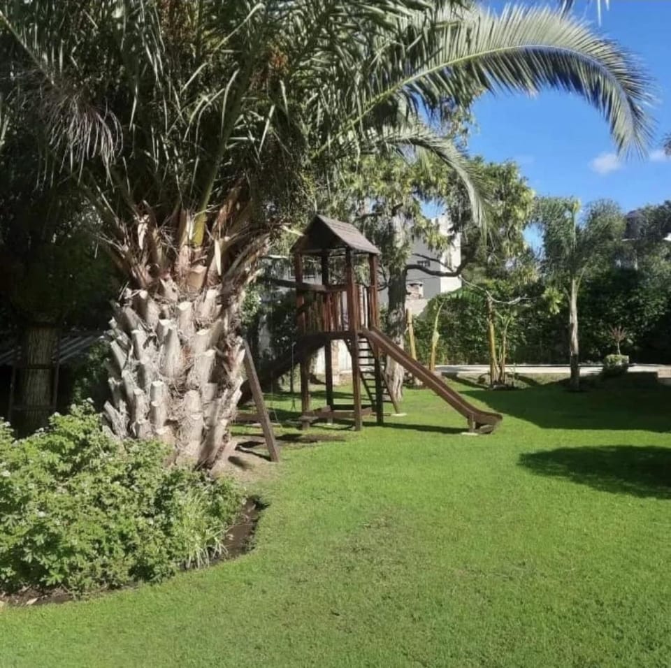 Los tutinos House in Ezeiza