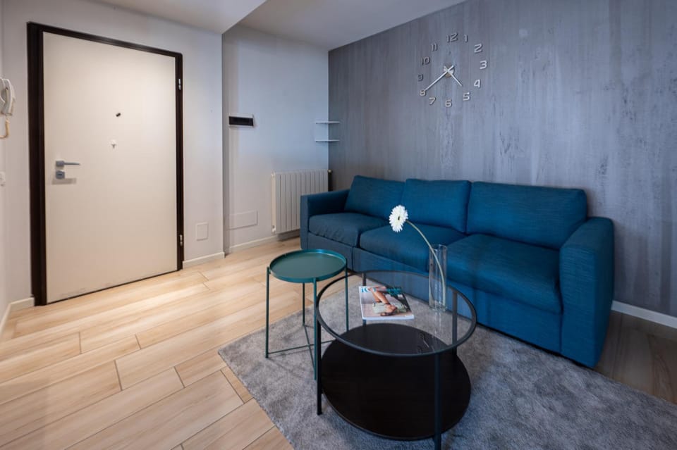 Facade/entrance, Living room