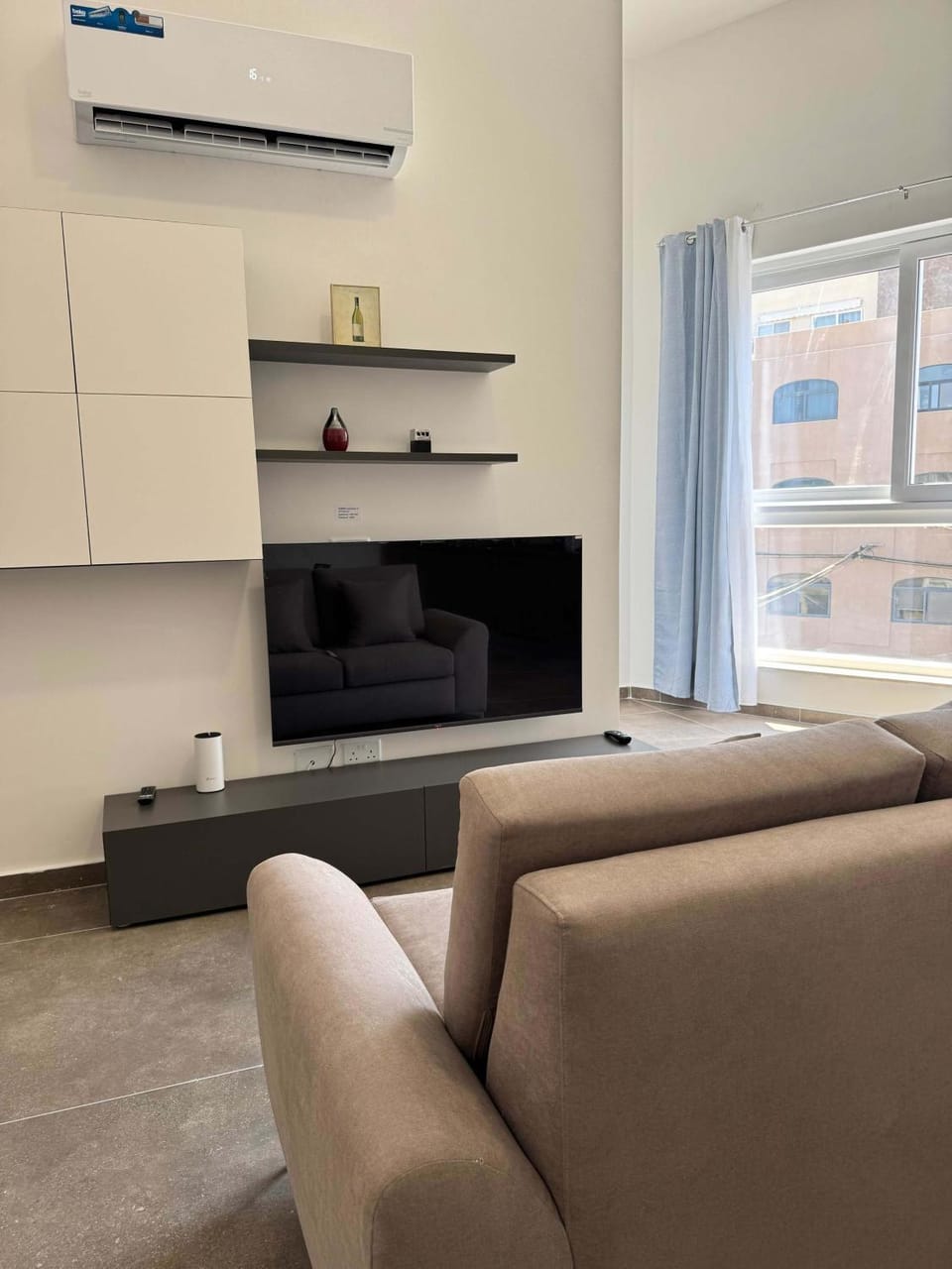 Fgura Haven Modern 2BD Apartment - by HostMT Apartment in Malta
