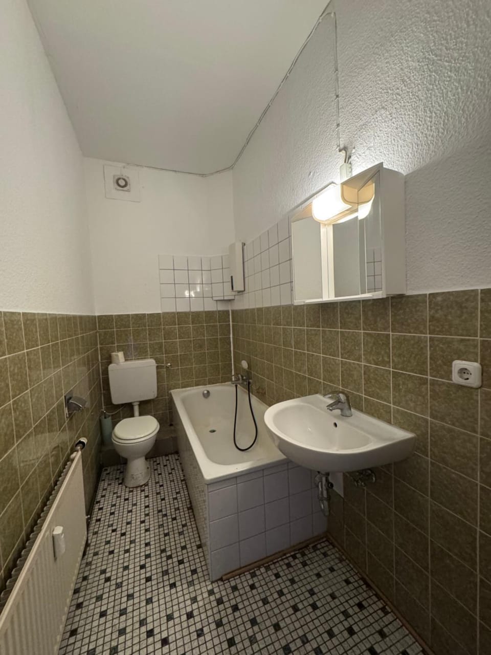 Toilet, Bathroom, Bath