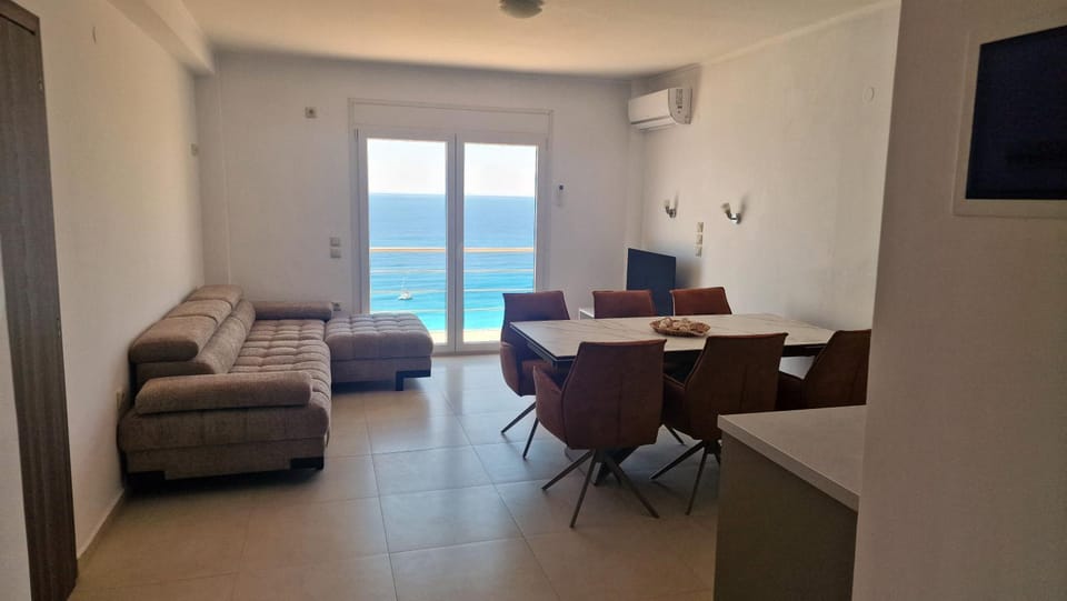 Living room, Seating area, Dining area, Sea view
