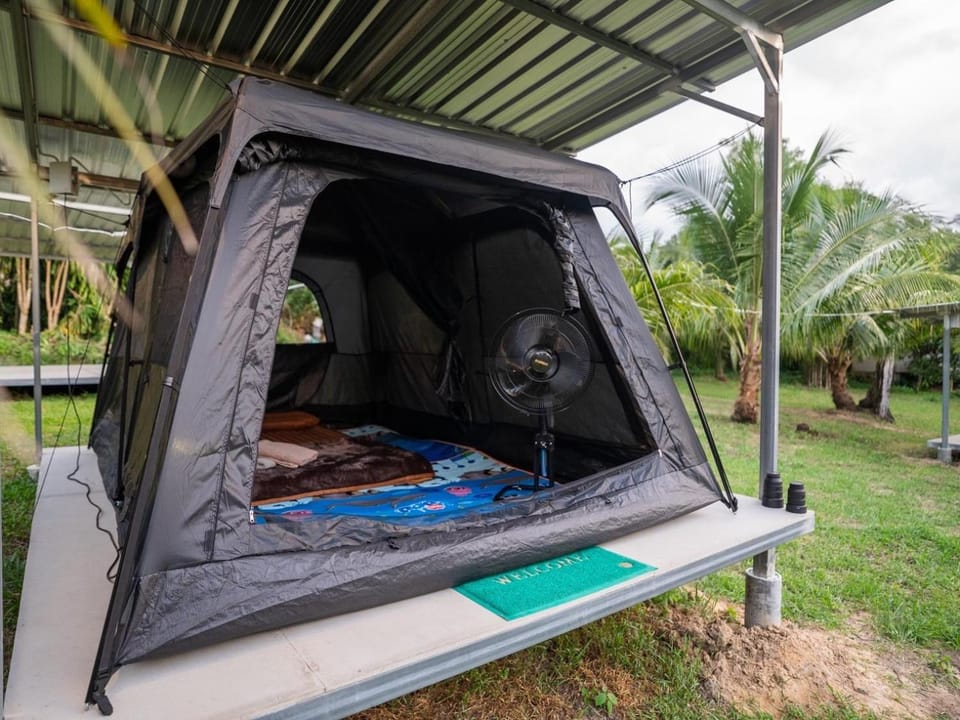 Mellow Camp kohkood Luxury tent in Trat Changwat