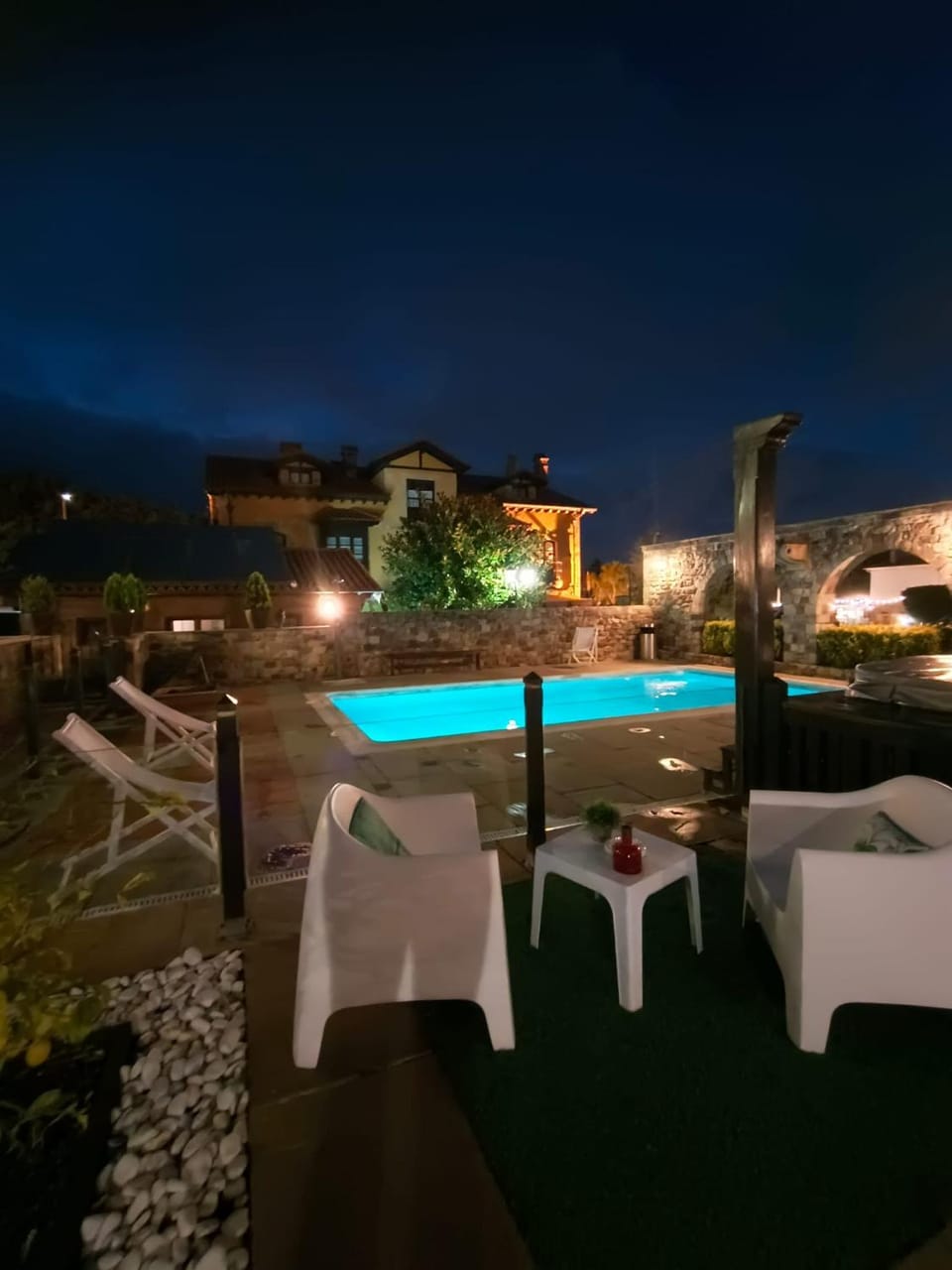Pool view, Swimming pool