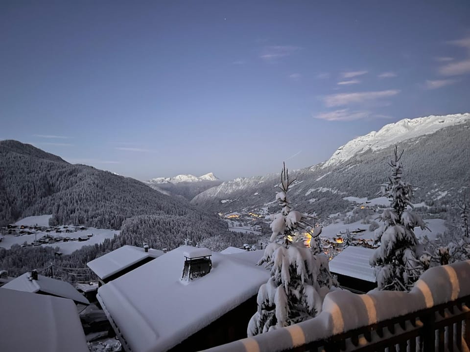 Day, Natural landscape, Winter, Mountain view