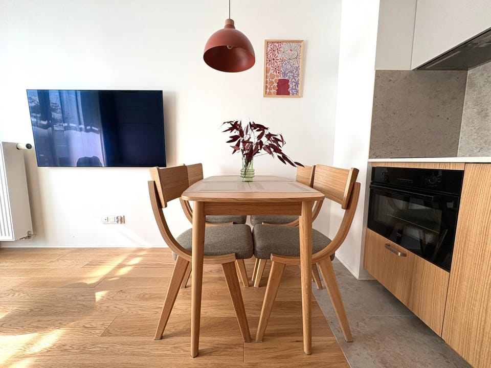 Kitchen or kitchenette, Living room, Dining area