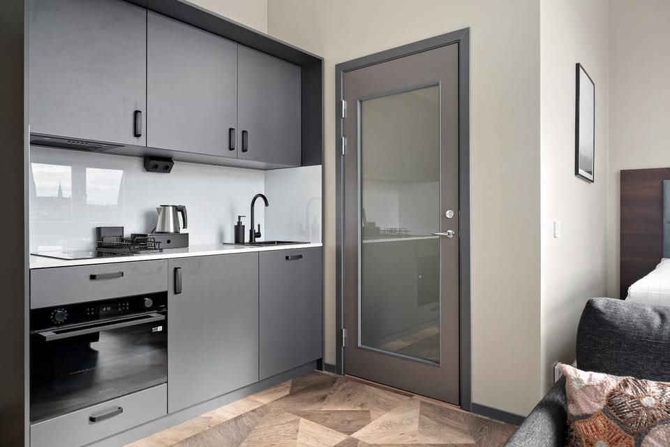 Bed, Kitchen or kitchenette, Photo of the whole room
