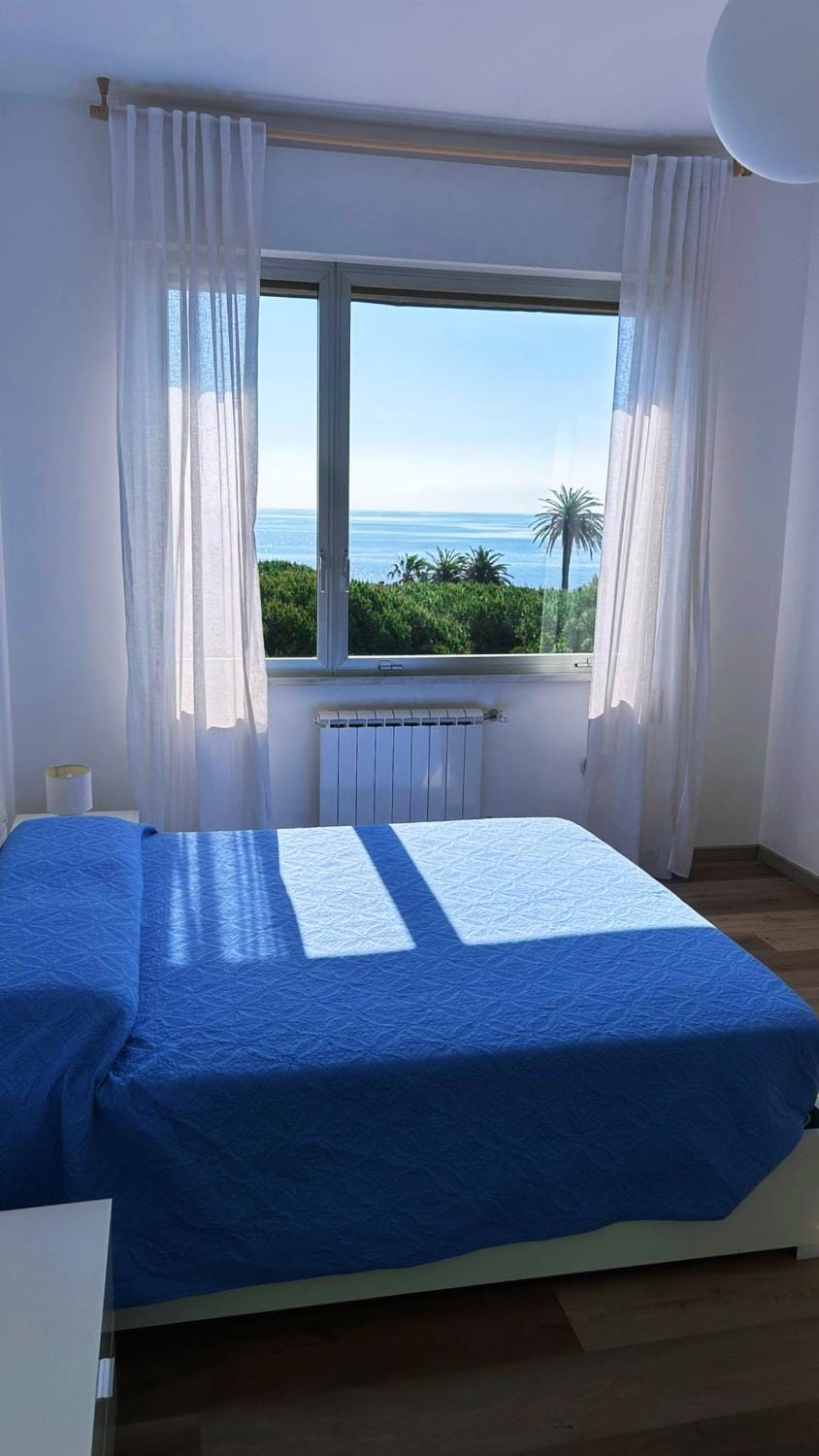Casa al Mare Suite - Fronte spiaggia - Parcheggio Apartment in Liguria