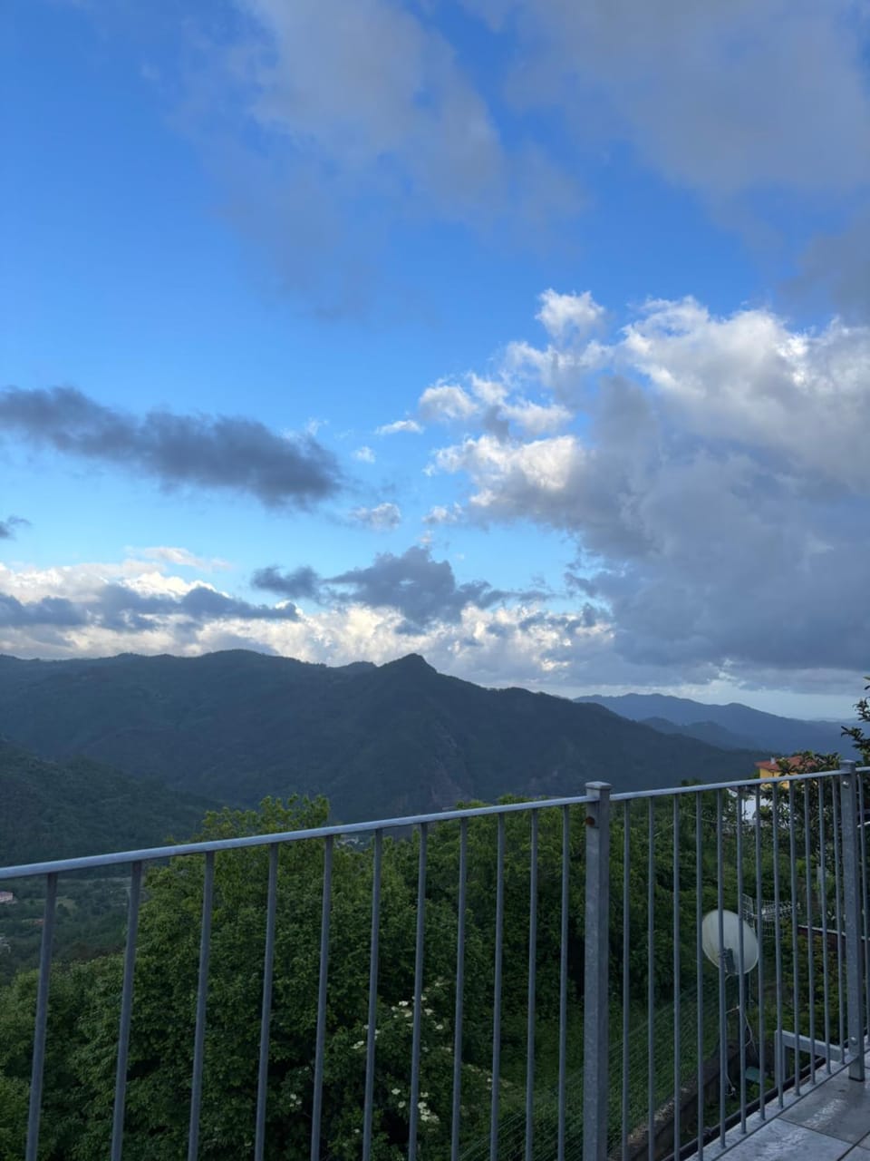 Nearby landmark, Natural landscape, View (from property/room), Mountain view