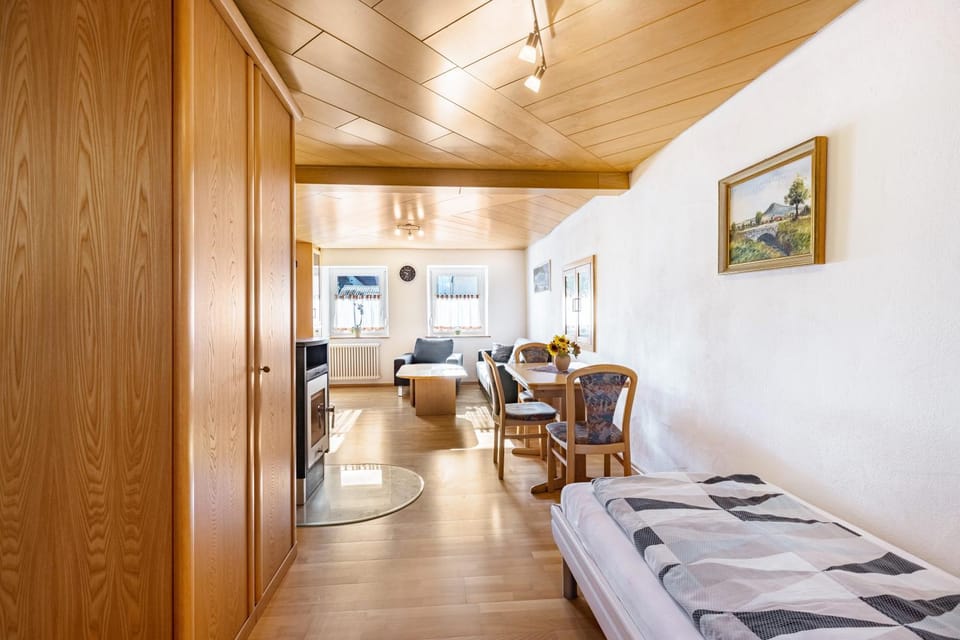Living room, Bedroom
