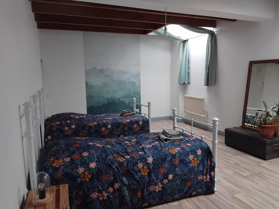 Grand appartement Apartment in Nouvelle-Aquitaine