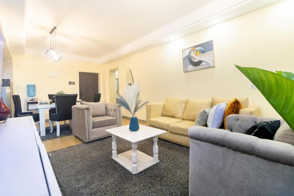 supreme luxury living apartment with heated swimming pool,well equipped gym,private parking space,child play and a relaxing rooftop with amazing city views Apartment in Nairobi