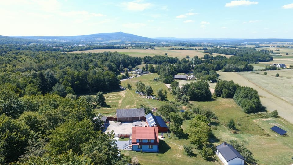Property building, Bird's eye view, Mountain view