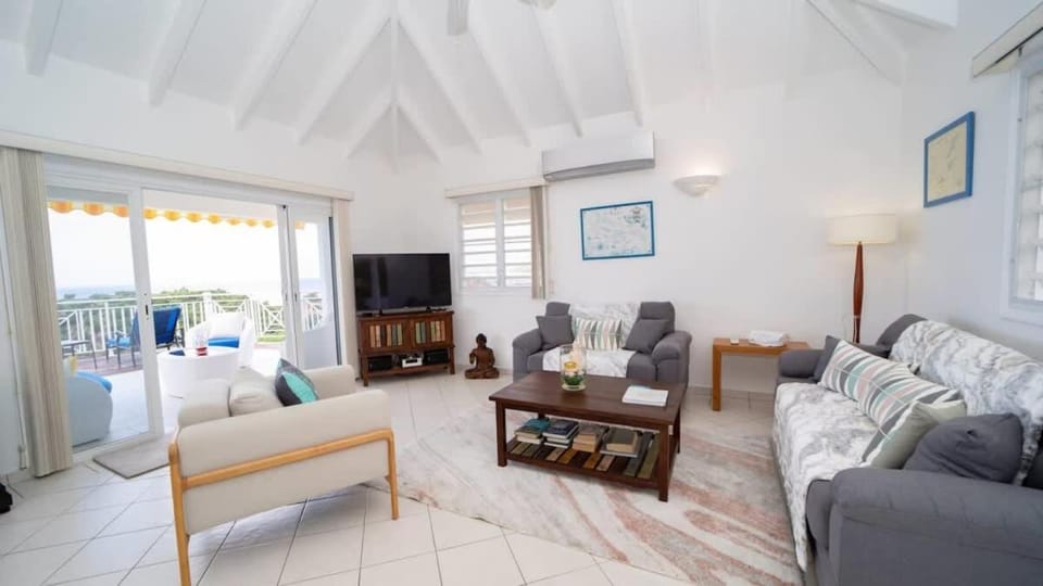 Enjoy Sunset of Gustavia Port in Posh Creole-Style Villa Villa in Gustavia