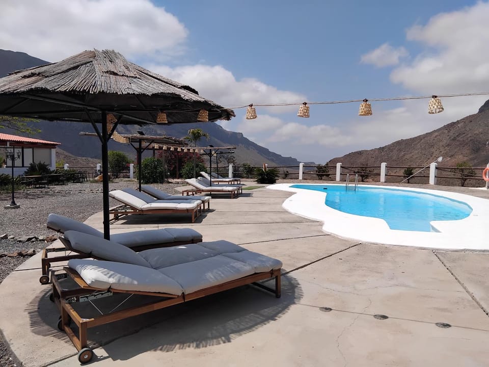 Natural landscape, Mountain view, Pool view, Swimming pool, sunbed