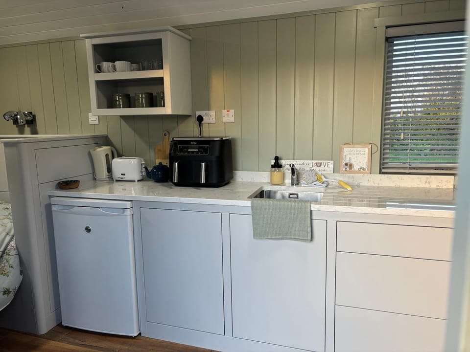 Oyster Bay Retreats Luxury tent in County Mayo