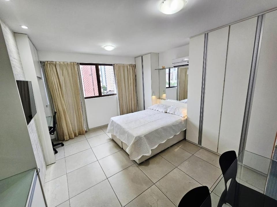 Flat a 350 metros do Shopping Apartment in Recife