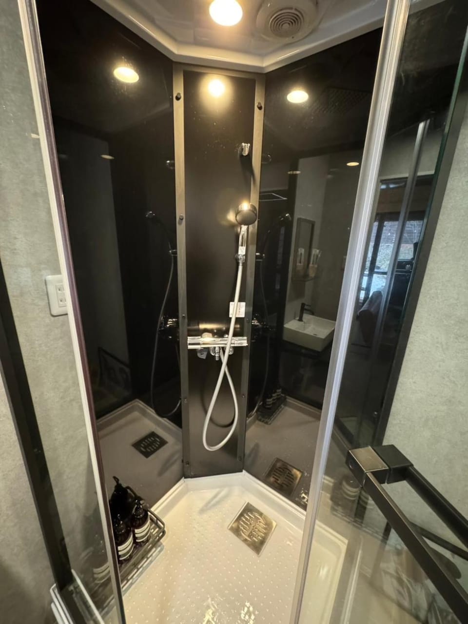 Shower, Bathroom